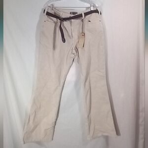 Levi's Beige 515 Boot Cut Mid Rise Corduroy Pants Size 14 NWT